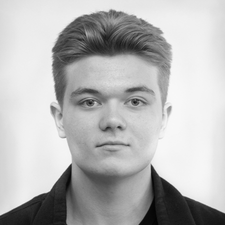 Мамаков Максим Алексеевич 